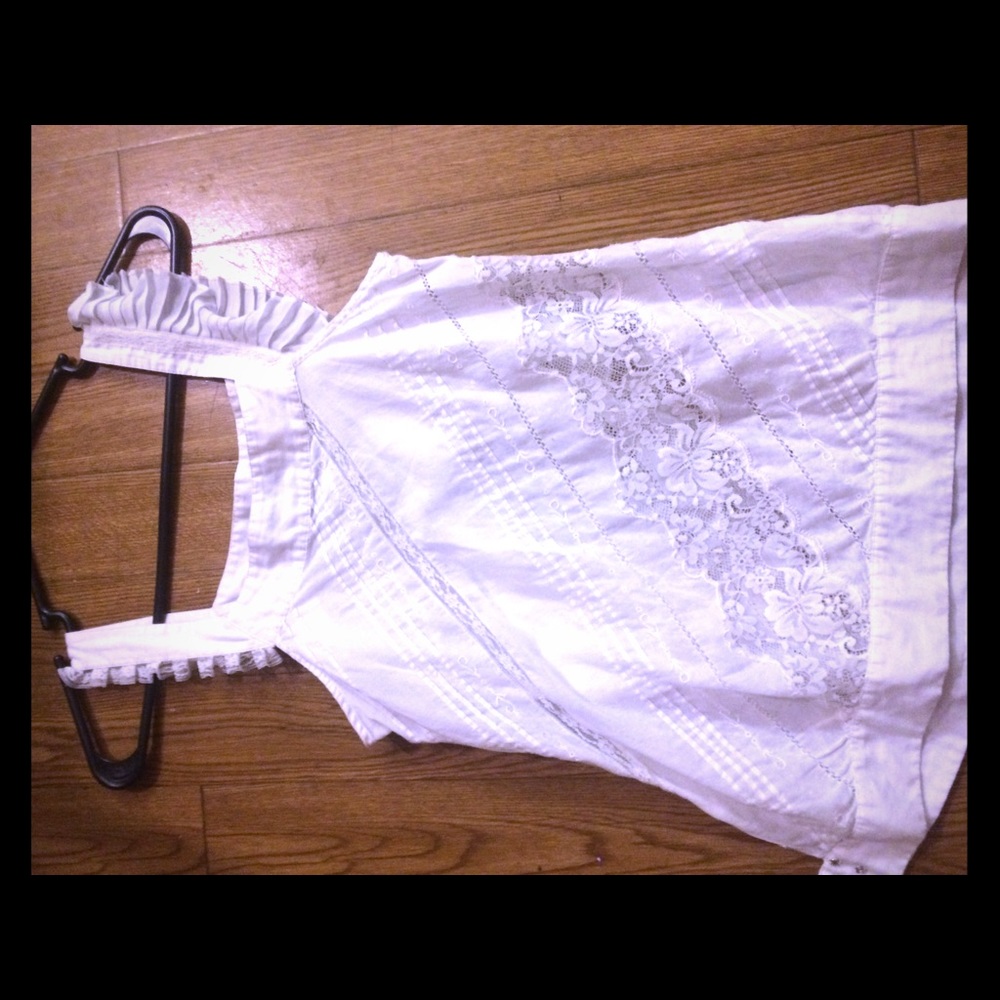 White laced top